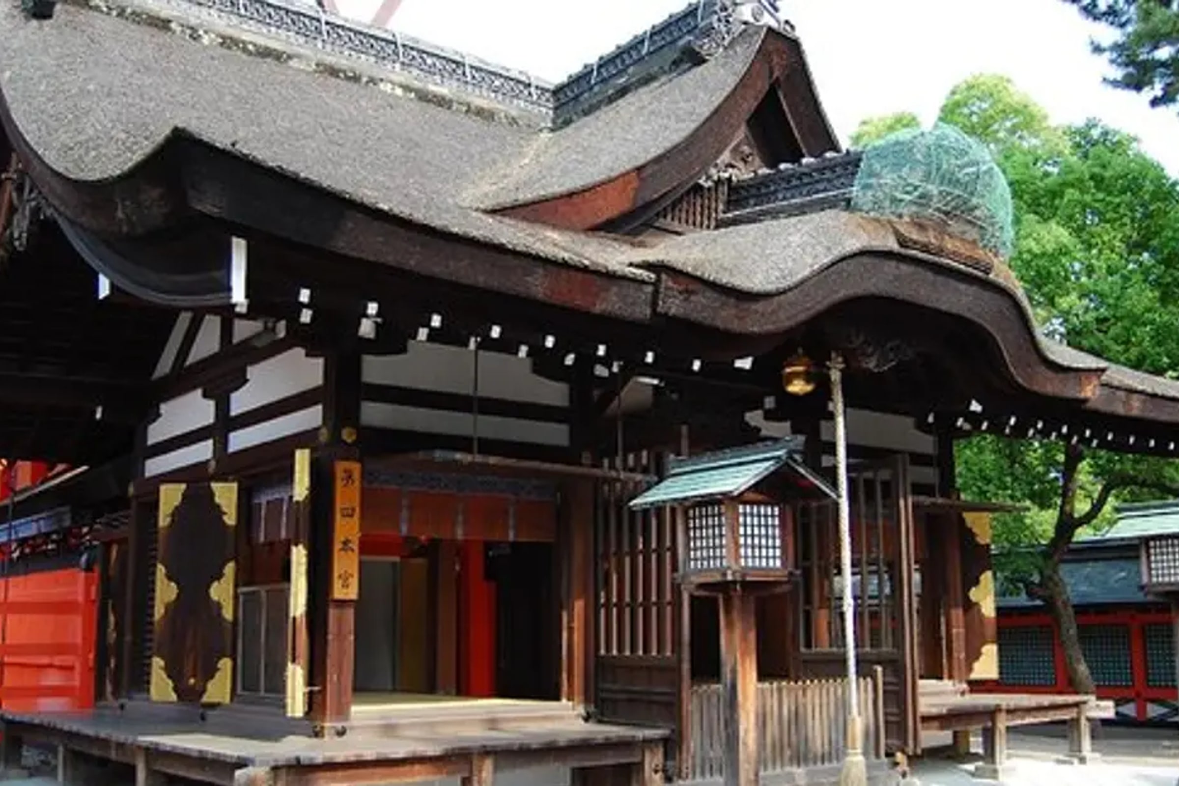 Private Car Full Day Tour of Osaka Temples, Gardens and Kofun Tombs